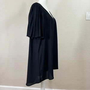 NWOT GLAM black mid dress
